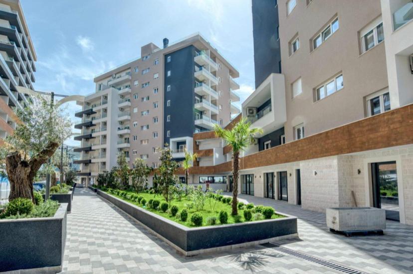 Apartment Queen Milena Budva Buitenkant foto